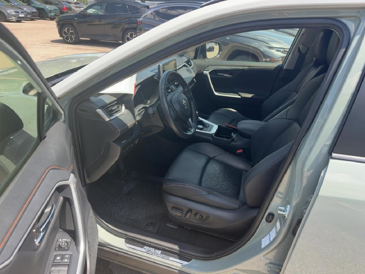 Fahrzeugabbildung Toyota RAV4 2,5 Hybrid 4x4 Adventure*AHK+360°+ACC+JBL*