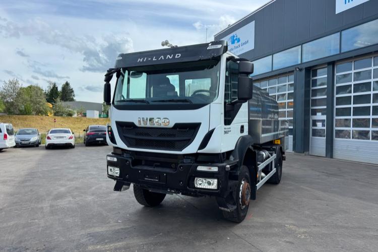 Iveco Trakker 190T36 4x4 Milchtank