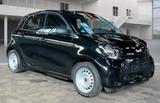 Smart ForFour electric drive / EQ*KLIMAAUTO*SHZ*22kW - Smart ForFour: Schwarz