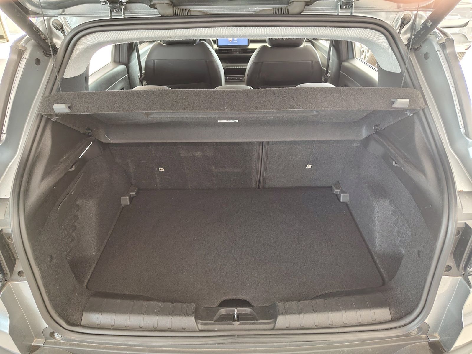 JEEP Avenger  1.2 MHEV Altitude JBL ACC LED – Bild 10