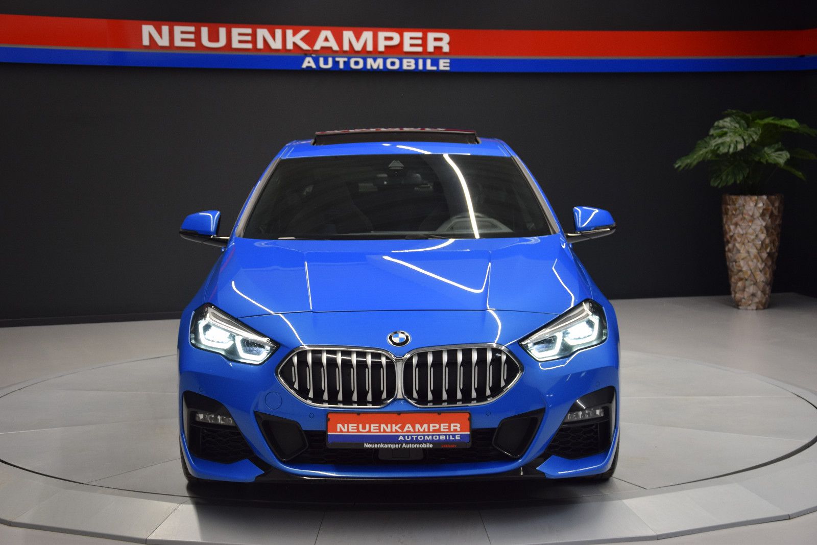 Fahrzeugabbildung BMW 218 i M Sport Gran Coupé Pano HuD Memory Schale