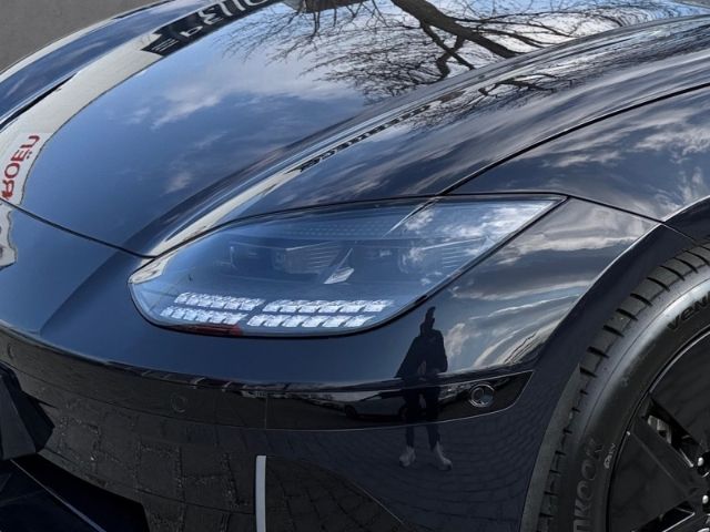 Fahrzeugabbildung Hyundai IONIQ 6 Allradantrieb 77,4kWh  UNIQ-Paket+digita