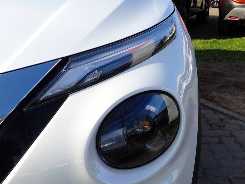 Fahrzeugabbildung Nissan JUKE 1.0 DIG-T Automatik Navi Frontscheibenheizu