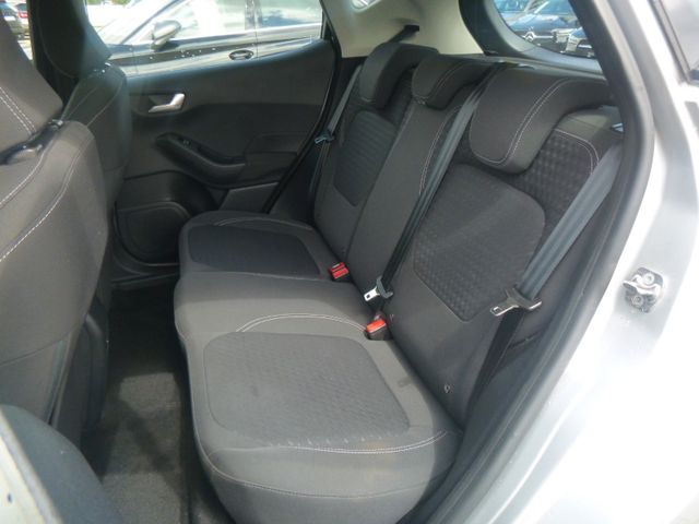 Fahrzeugabbildung Ford Fiesta 1.0 Titanium >55.800KM/Kamera/Navi/Sitzh<