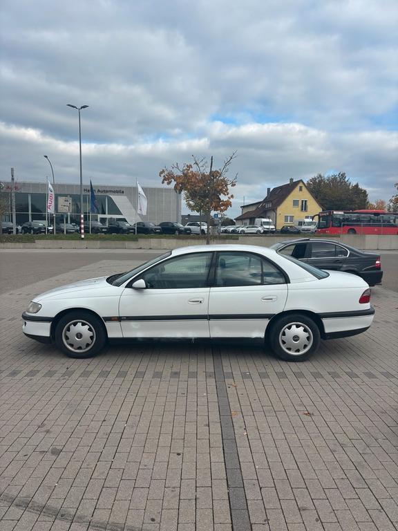 Opel Omega