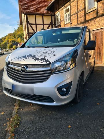 Opel vivaro 1.6 biturbo  camper AHK2.7t