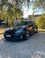 Volkswagen Golf 6 GTI  Golf IV - Volkswagen Golf: Iv GTI