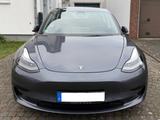 Tesla Model 3 Standard-Reichweite Plus - Hinterrad...