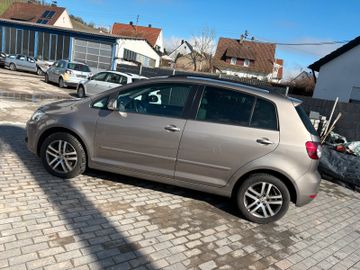 Volkswagen Golf - 8
