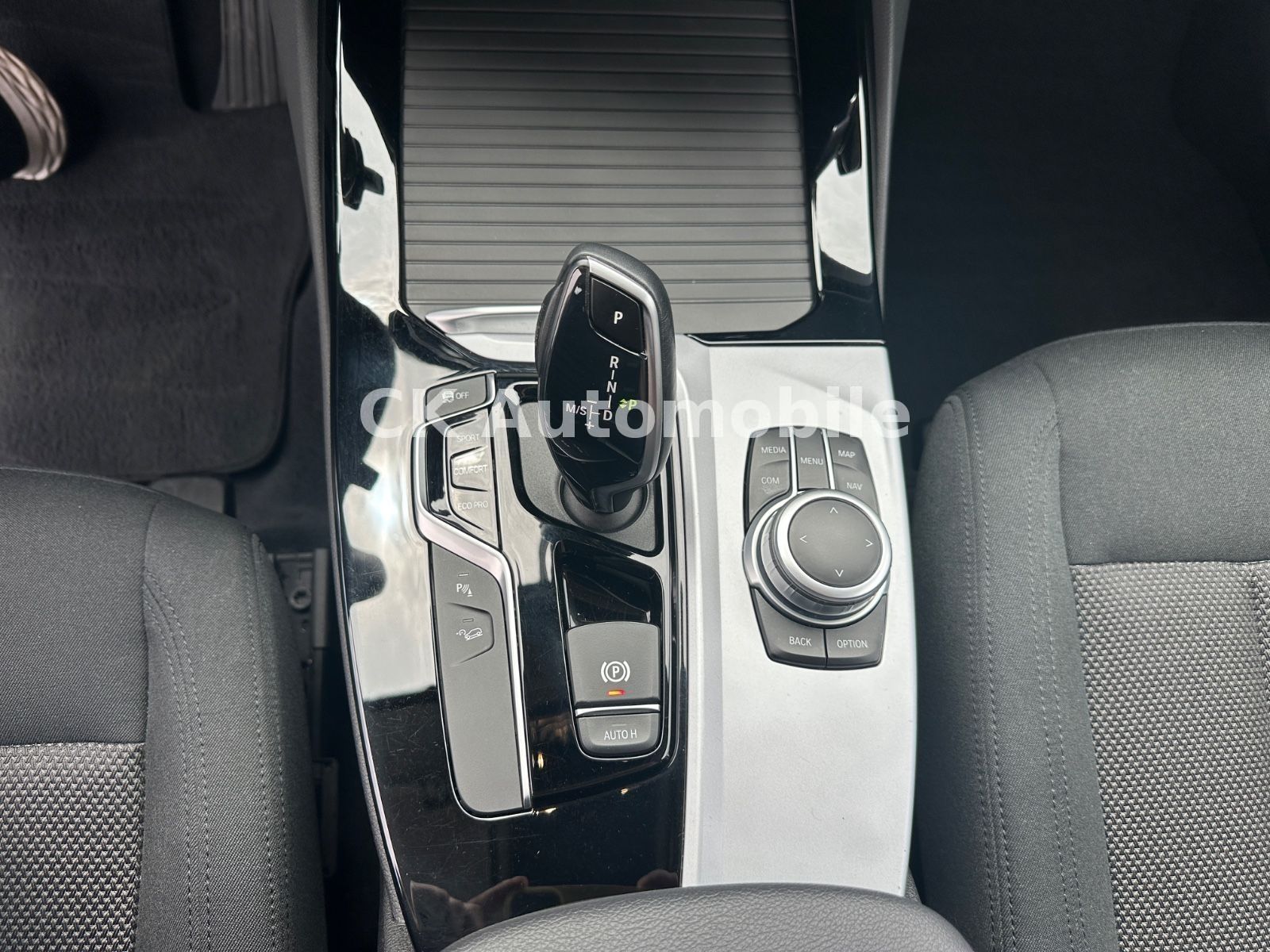 Fahrzeugabbildung BMW X3 xDrive20i Advantage/Navi/Head-Up/LED/Kamera