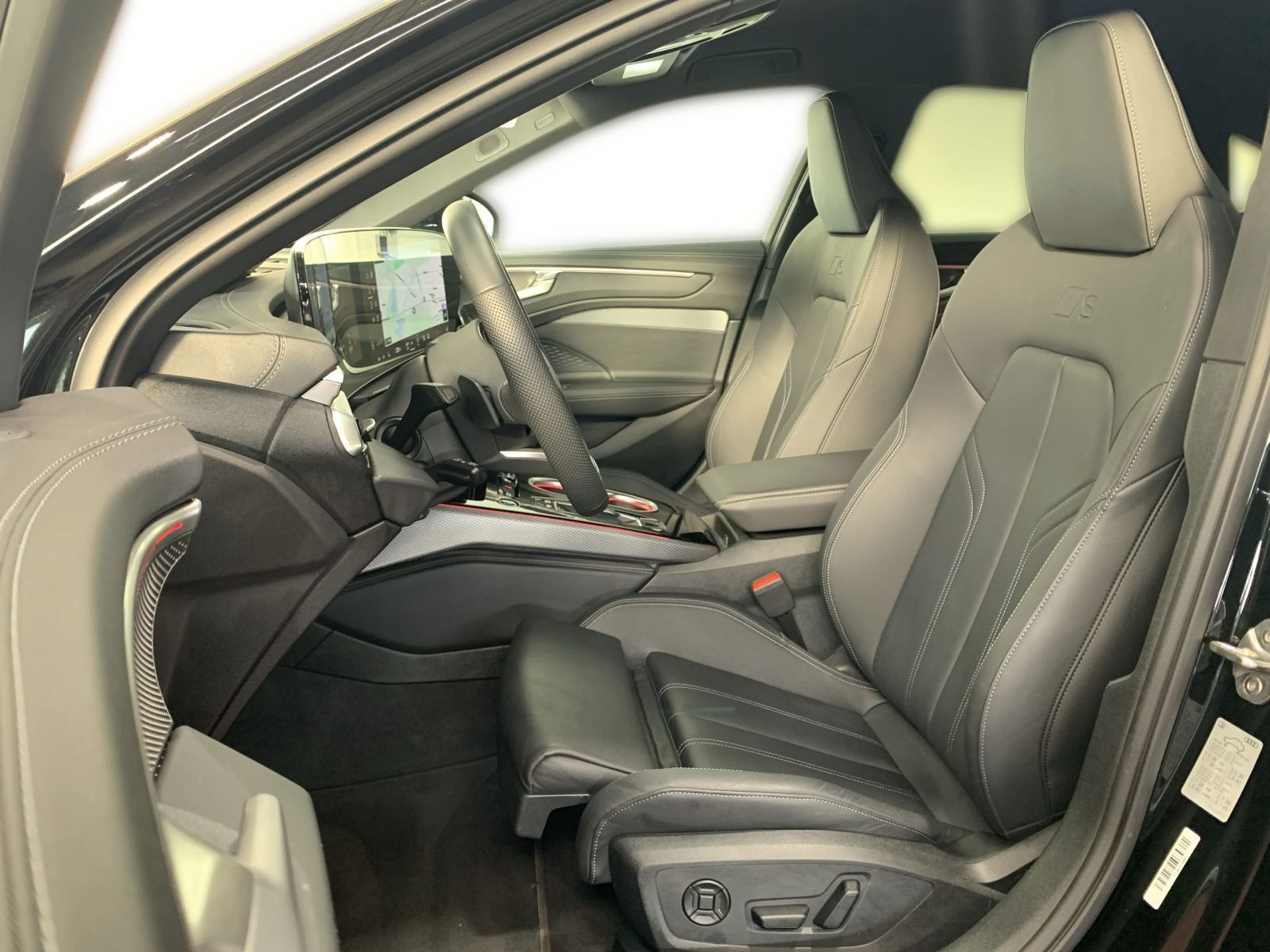 Audi A6 - Bild 9