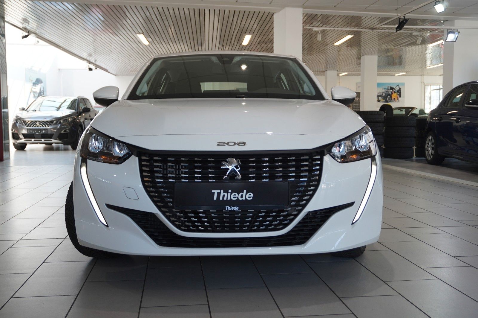 Fahrzeugabbildung Peugeot 208 1.5 HDI ACTICE NAVI/LED/SHZ/PDC/SPORT/TEMP.