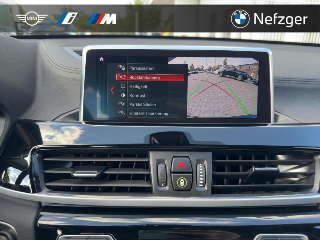 BMW X1 sDrive18i X-Line Parkassistent LED-Scheinwerf, миниатюра 12