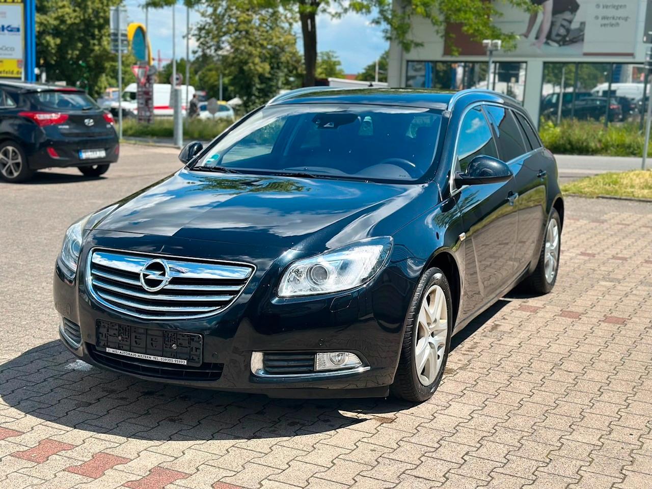Opel Insignia A Sports Tourer Innovation, AUTOMATIK