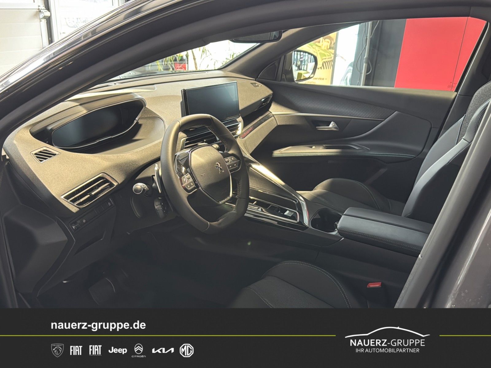 Fahrzeugabbildung Peugeot 5008 Allure Pack 7-Sitze Tageszulassung