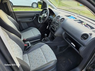 Volkswagen Caddy - 11