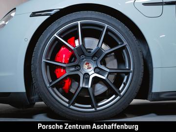 2025 Porsche TAYCAN 缩略图 11