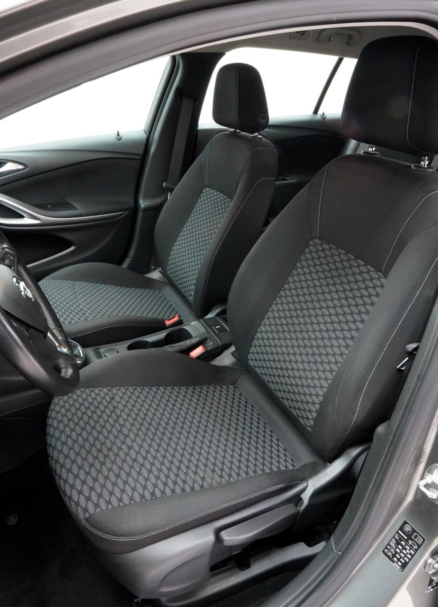Fahrzeugabbildung Opel Astra K Sports Tourer Edition *Autom*Navi*