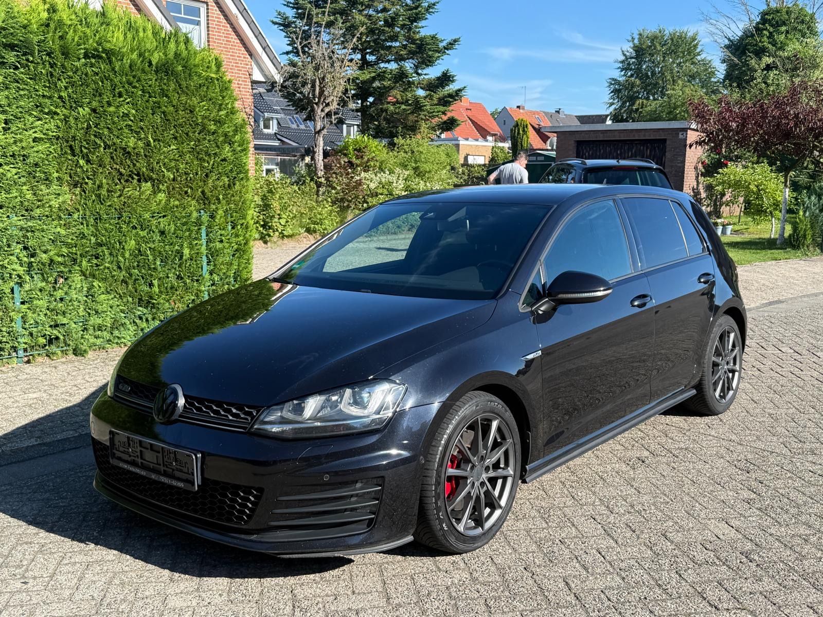 VW Golf