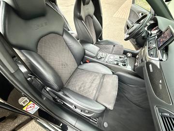 2018 AUDI RS6 缩略图 20