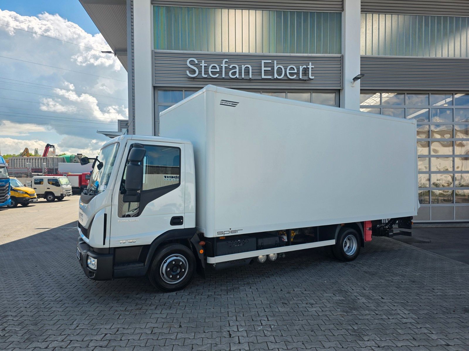 Fahrzeugabbildung Iveco Eurocargo ML75E16 LBW 1.000kg Klima Schalter