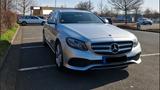 Mercedes-Benz E 220d T AVANTGARDE Autom. MultiBeam LED - Mercedes-Benz E 220 von privat