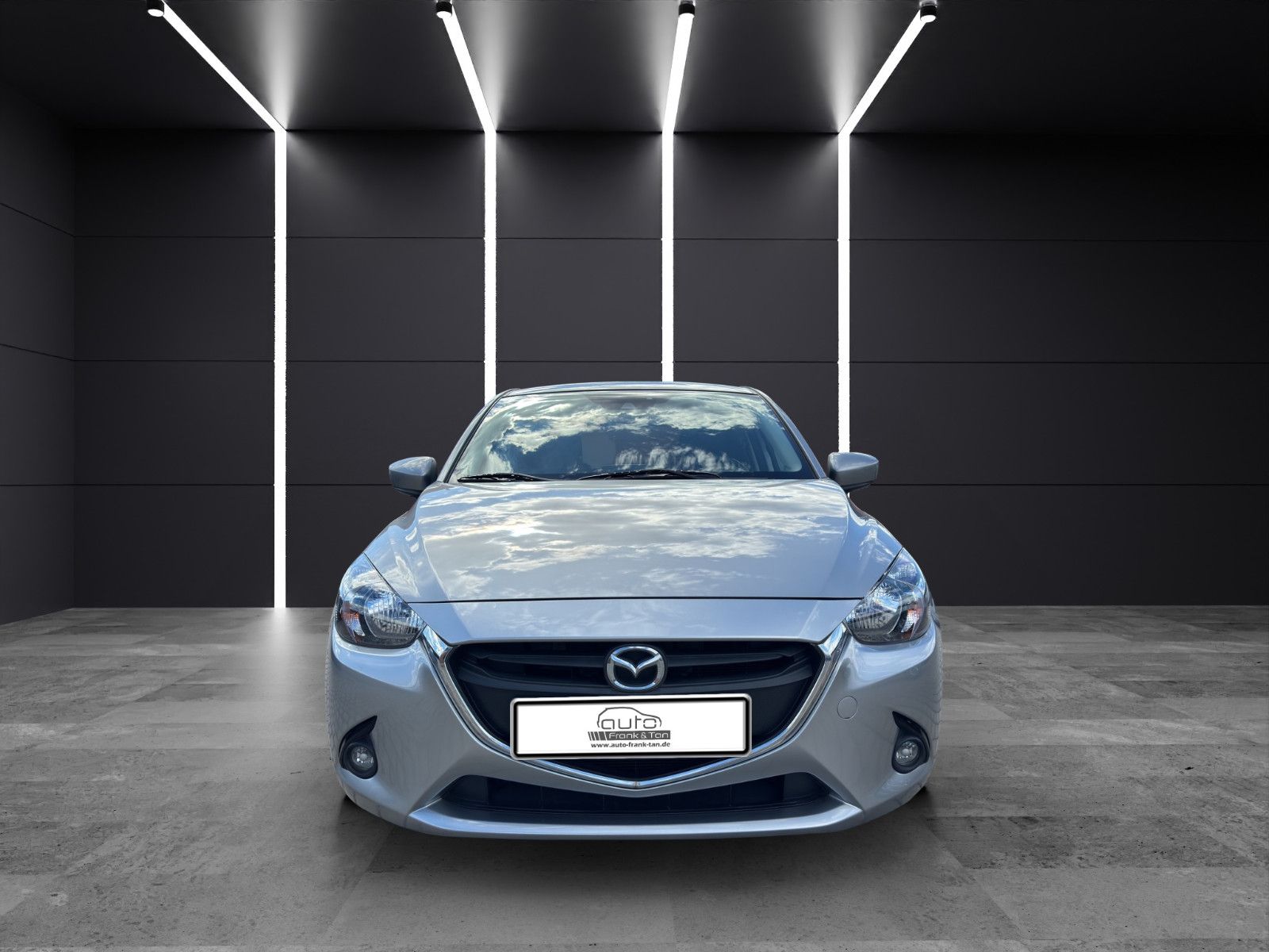 Fahrzeugabbildung Mazda 2 Lim. Exclusive-Line PDC*Shzg*USB*Tempo