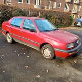 Volkswagen Vento 1.8 CL CL - Volkswagen Vento: 1.8