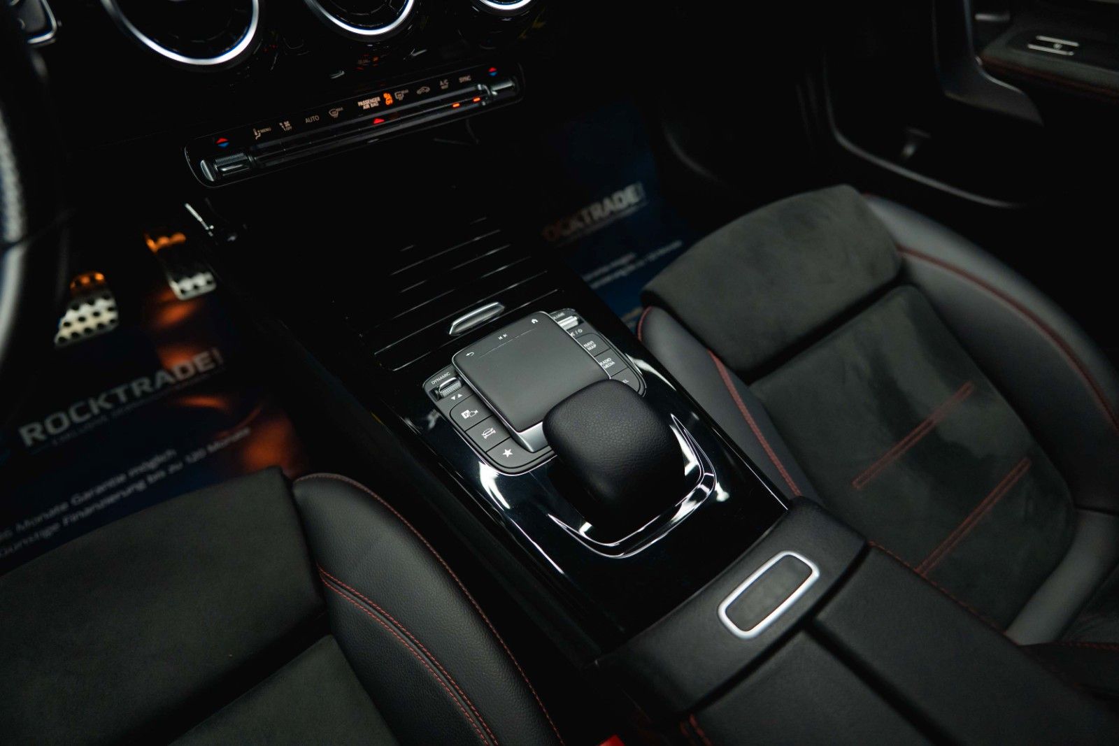 Fahrzeugabbildung Mercedes-Benz CLA 220 Shooting Brake AMG Line | ACC | LED