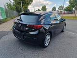 Opel Astra *`SHZ* Tempomat * Start/Stop  LED Neu Tüv - Opel Astra Gebrauchtwagen in Nürnberg
