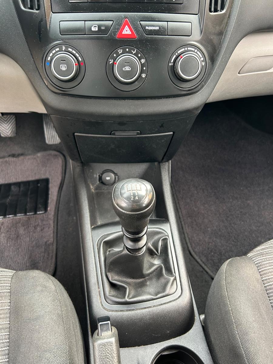 Kia ANDERE Ceed Attract, mit KLIMA