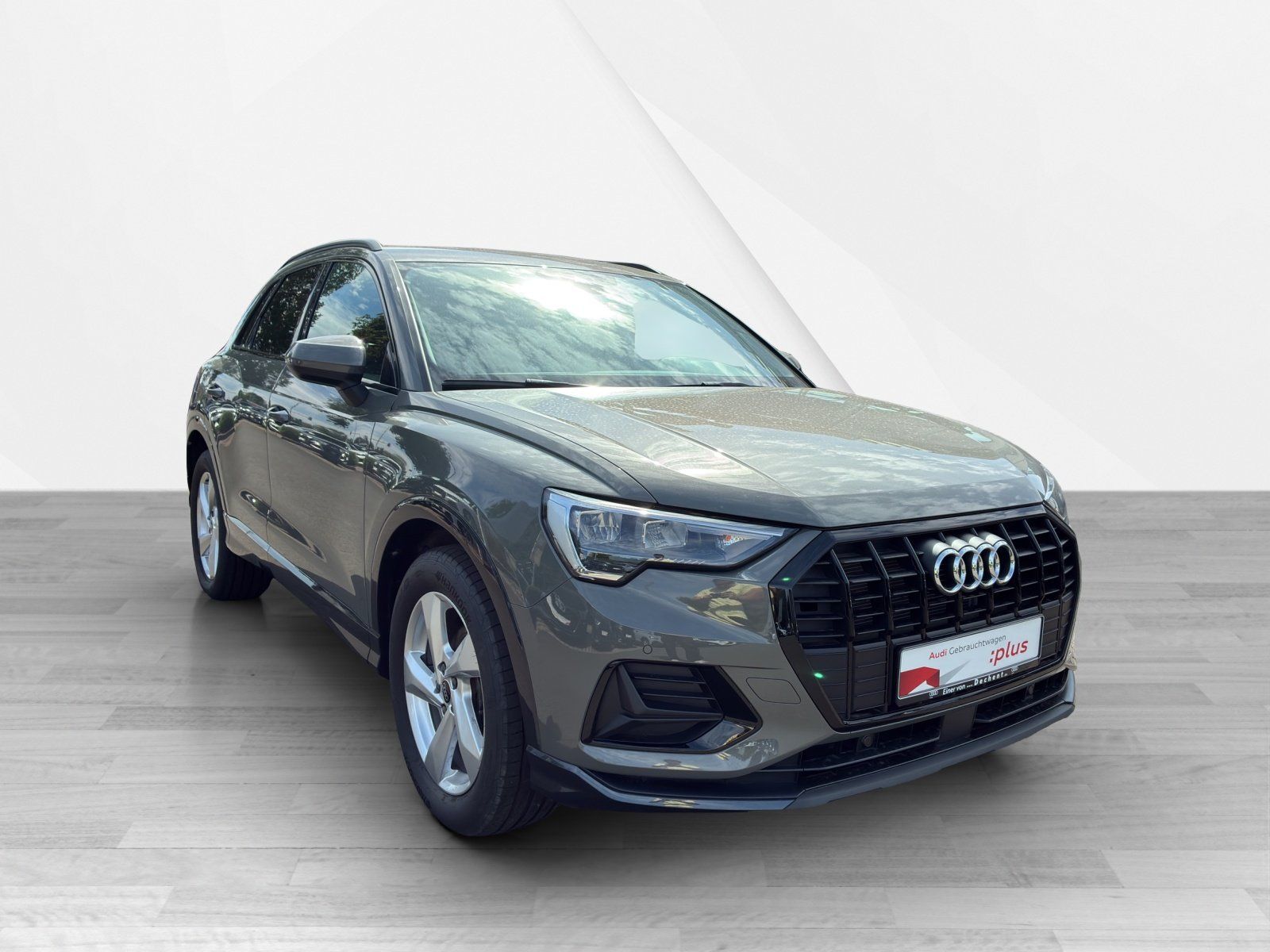 Fahrzeugabbildung Audi Q3 advanced 35 TFSI S tronic AHK,Navi,SHZ,ACC,LM