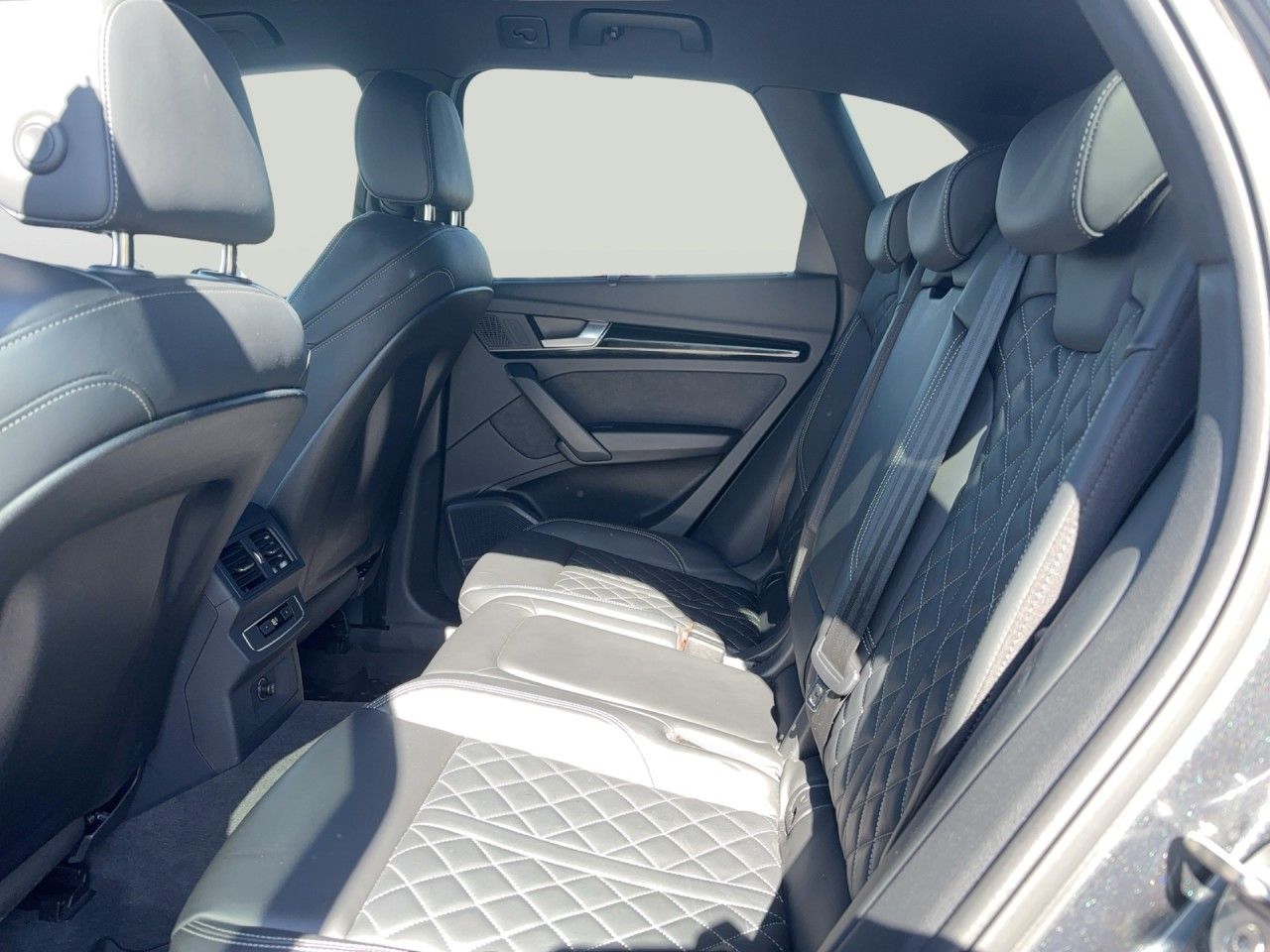 Audi SQ5 3.0 TDI quattro MLED HuD Navi StHZ B&O foto 12