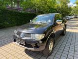 Mitsubishi L200 2.5 D-ID*4x4*Klima*Doppel-Kabine*AHK* - : Pickup, Kabine