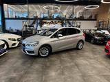BMW 218 d Active Tourer*Klima*AHK*LED*Navi*Bluetooth