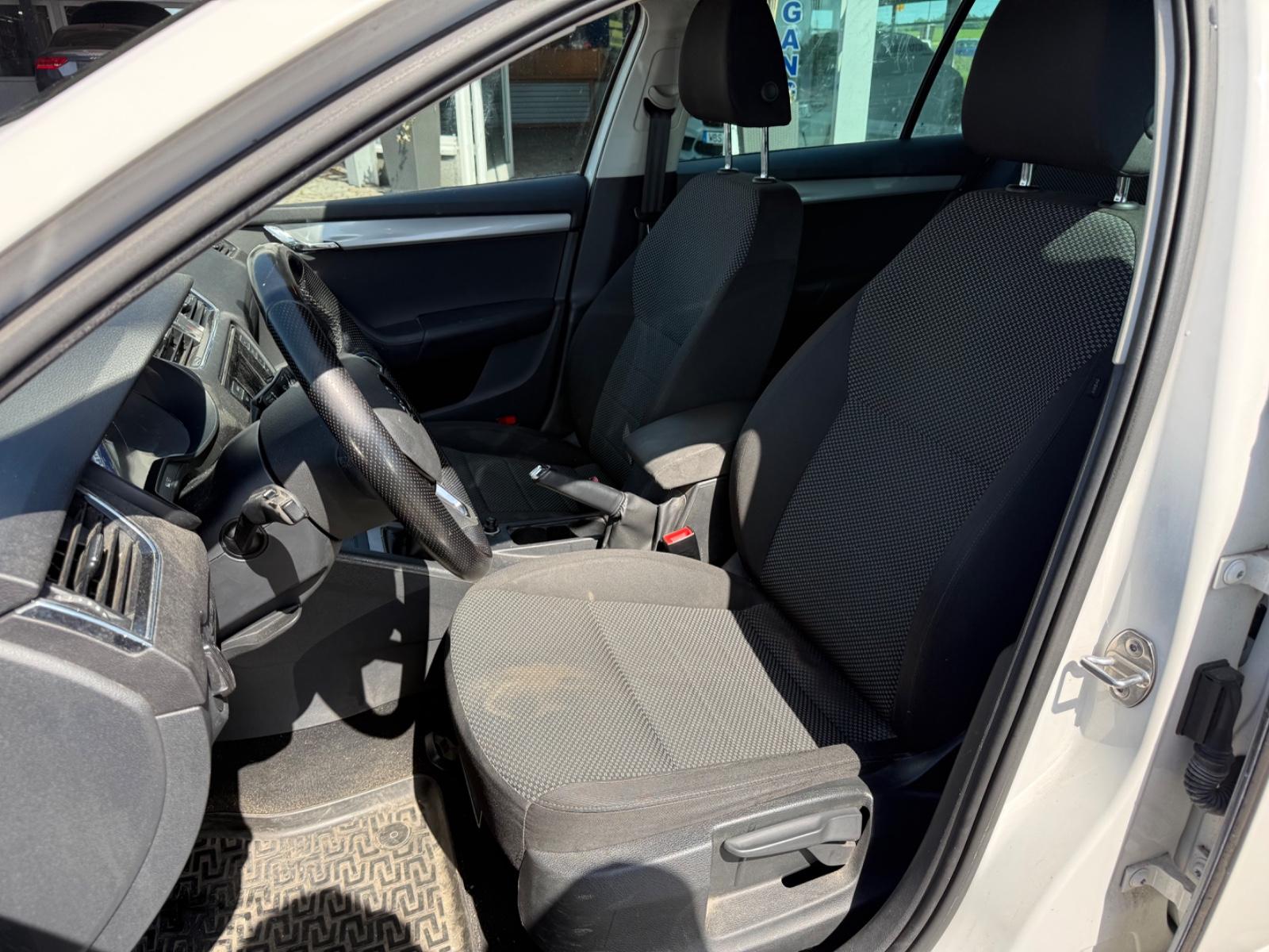 Skoda Octavia 2014 — photo 8