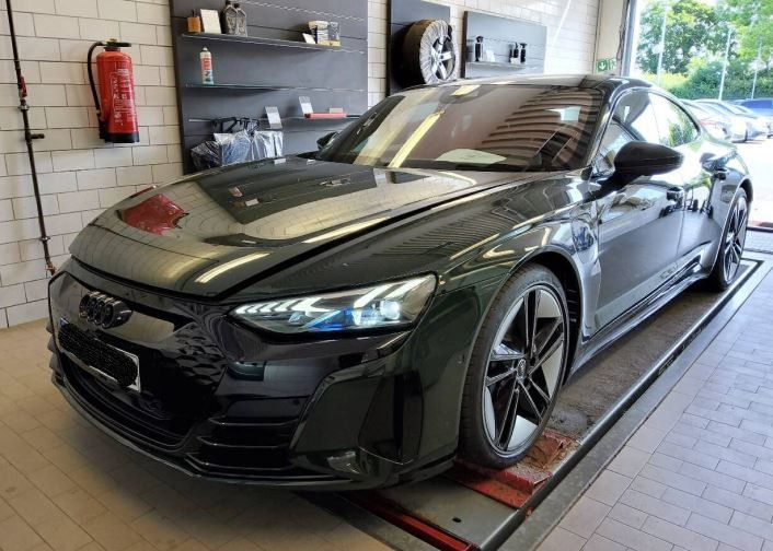 Audi e-tron GT