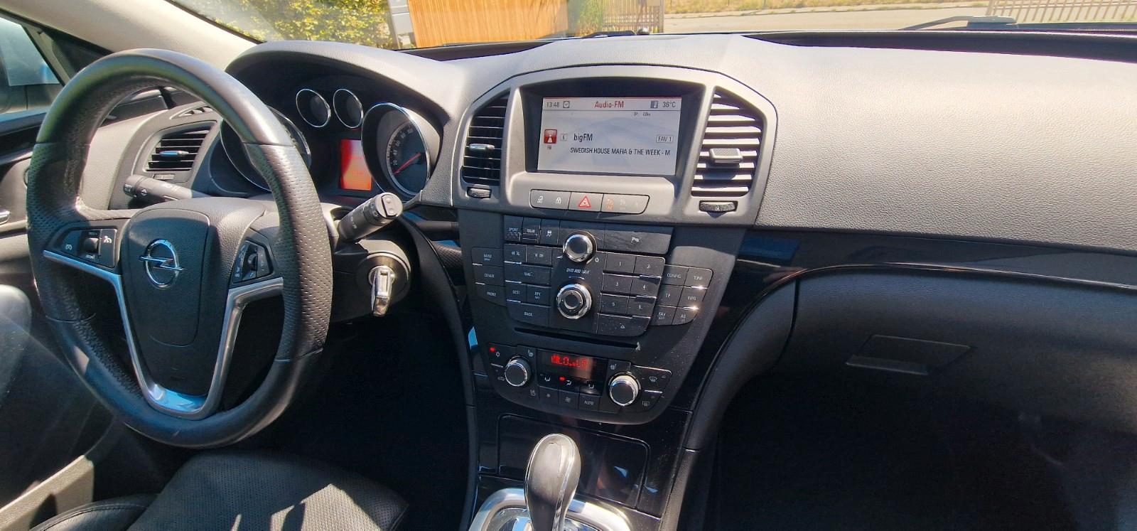 Opel Insignia A Lim. Sport 4x4*Automatik*Leder*NAVI*