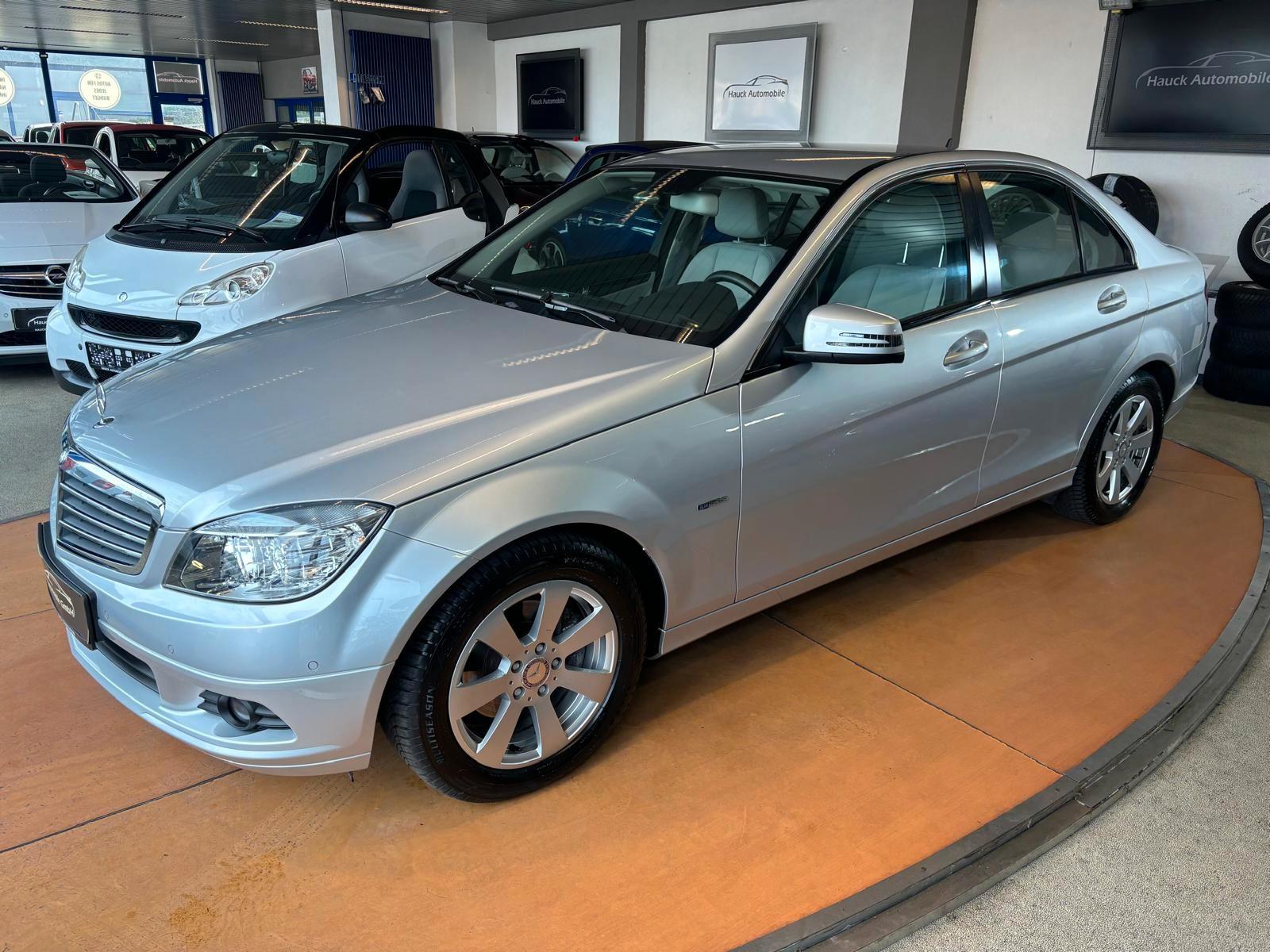 Mercedes-Benz C 180 CGI BlueEfficiency /Autom./62TKM/SHZ/SH