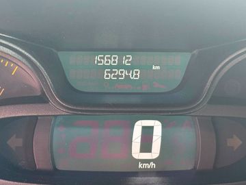 Renault Trafic - 12