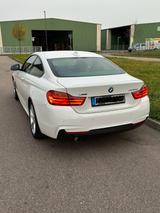 BMW 420d xDrive Coupé Sport Line Sport Line - BMW 420 in Freiburg