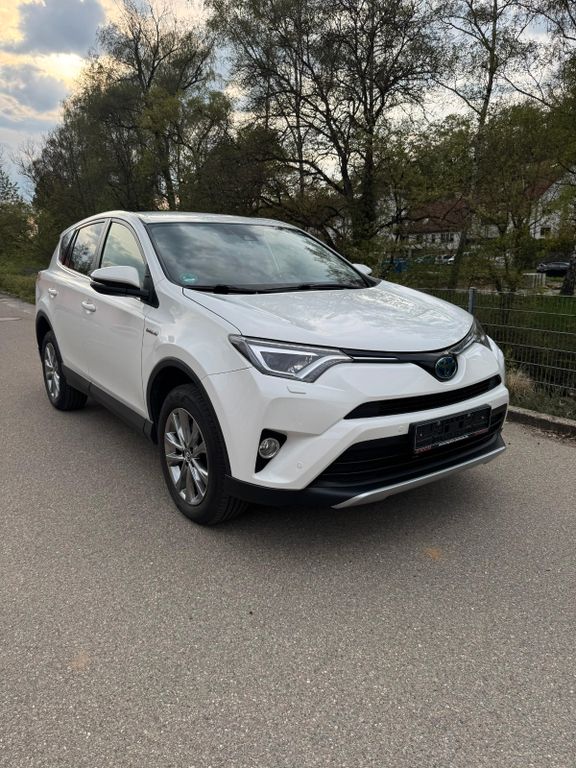 Image of Toyota RAV 4