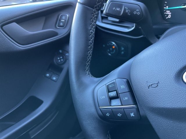Fahrzeugabbildung Ford Fiesta 1,0 EcoBoost Cool & Connect Navi, Sitzhei