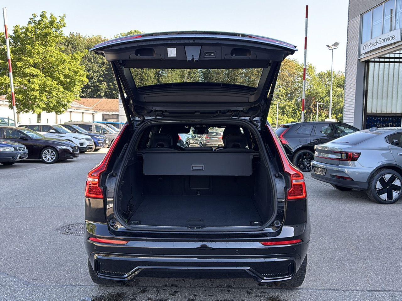 Volvo XC60 XC 60 Plus Dark AWD Bluetooth LED Klima, миниатюра 22