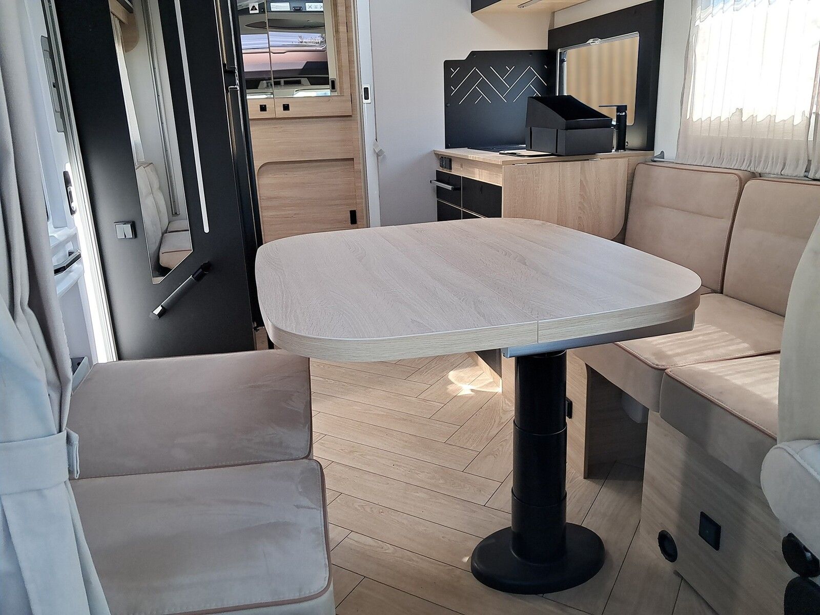 Fahrzeugabbildung Chausson Teilintegriert Etape Line 650 Dörr Sonderedition