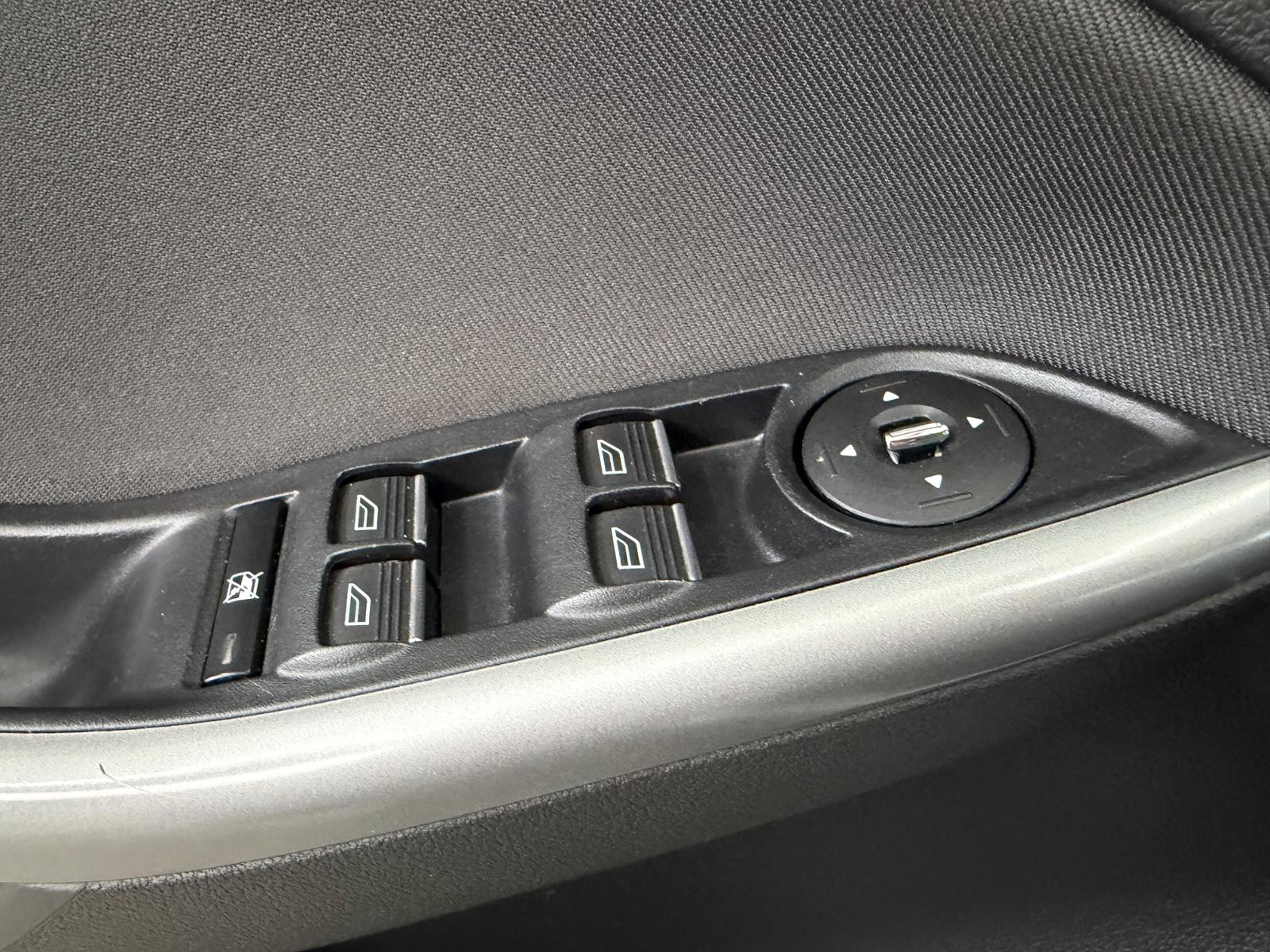 Ford Focus Lim. Sync Edition TÜV&AU neu&Garantie