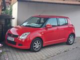 Suzuki Swift 1.3 Club Dance Club Dance - Suzuki Swift Dance mit Benzin-Antrieb