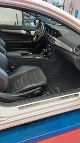 Mercedes-Benz C 63 AMG AMG - Mercedes-Benz C 63 AMG: Coupe