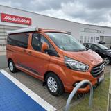 Ford Transit Nugget  - orange Wohnmobil oder -wagen