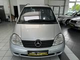 Mercedes-Benz Vaneo Compact Van 1.9 - Mercedes-Benz Vaneo: Van